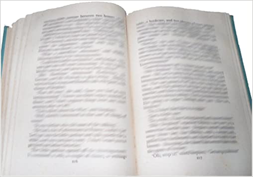 New English Dictionary and ThesaurusPaperback – 31 December 2001